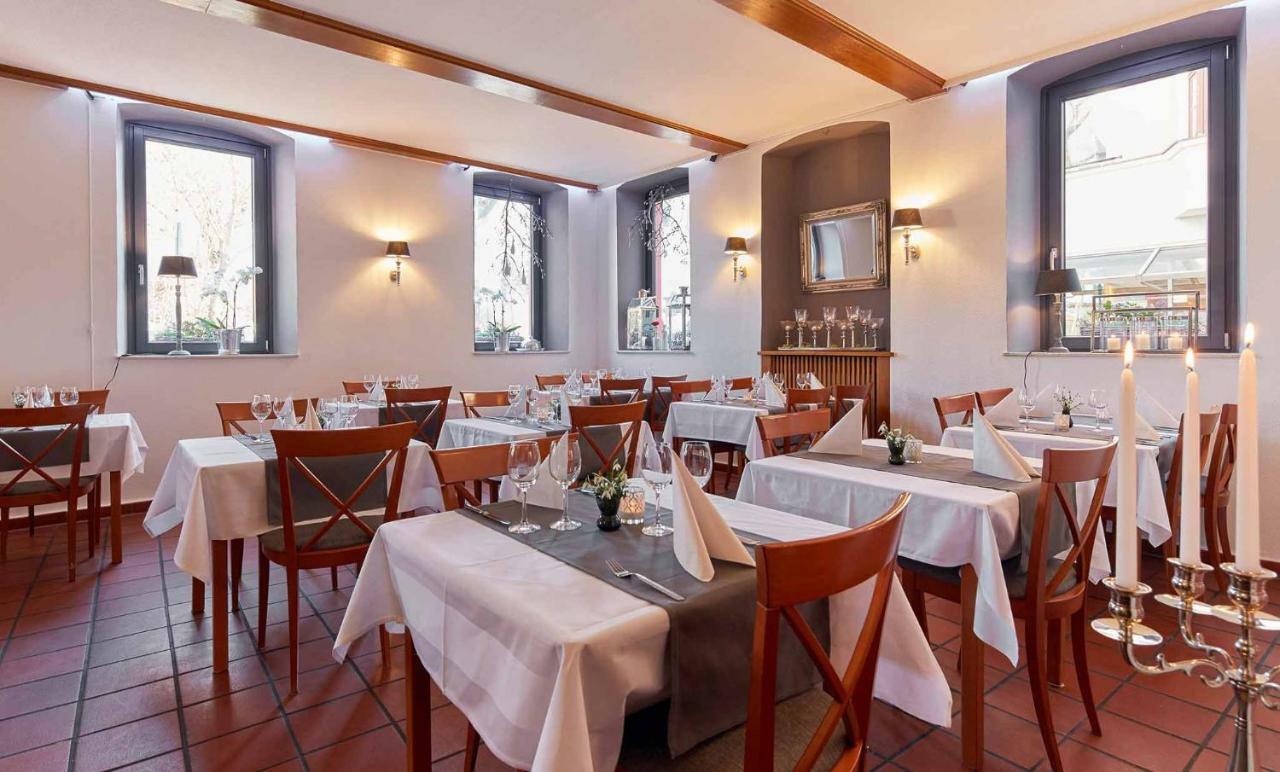 Hotel Eisenbahn Karlstadt Εξωτερικό φωτογραφία